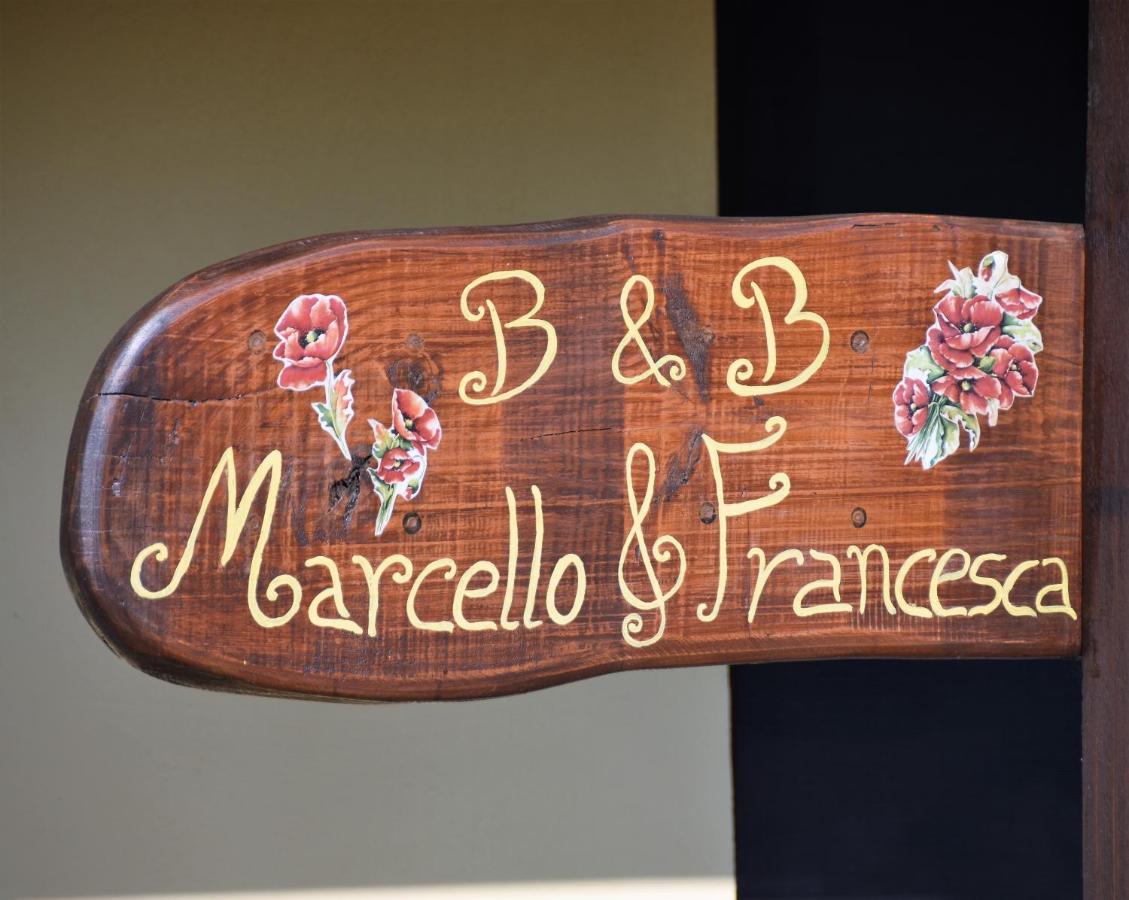 B&B Marcello & Francesca Urbino Exterior photo