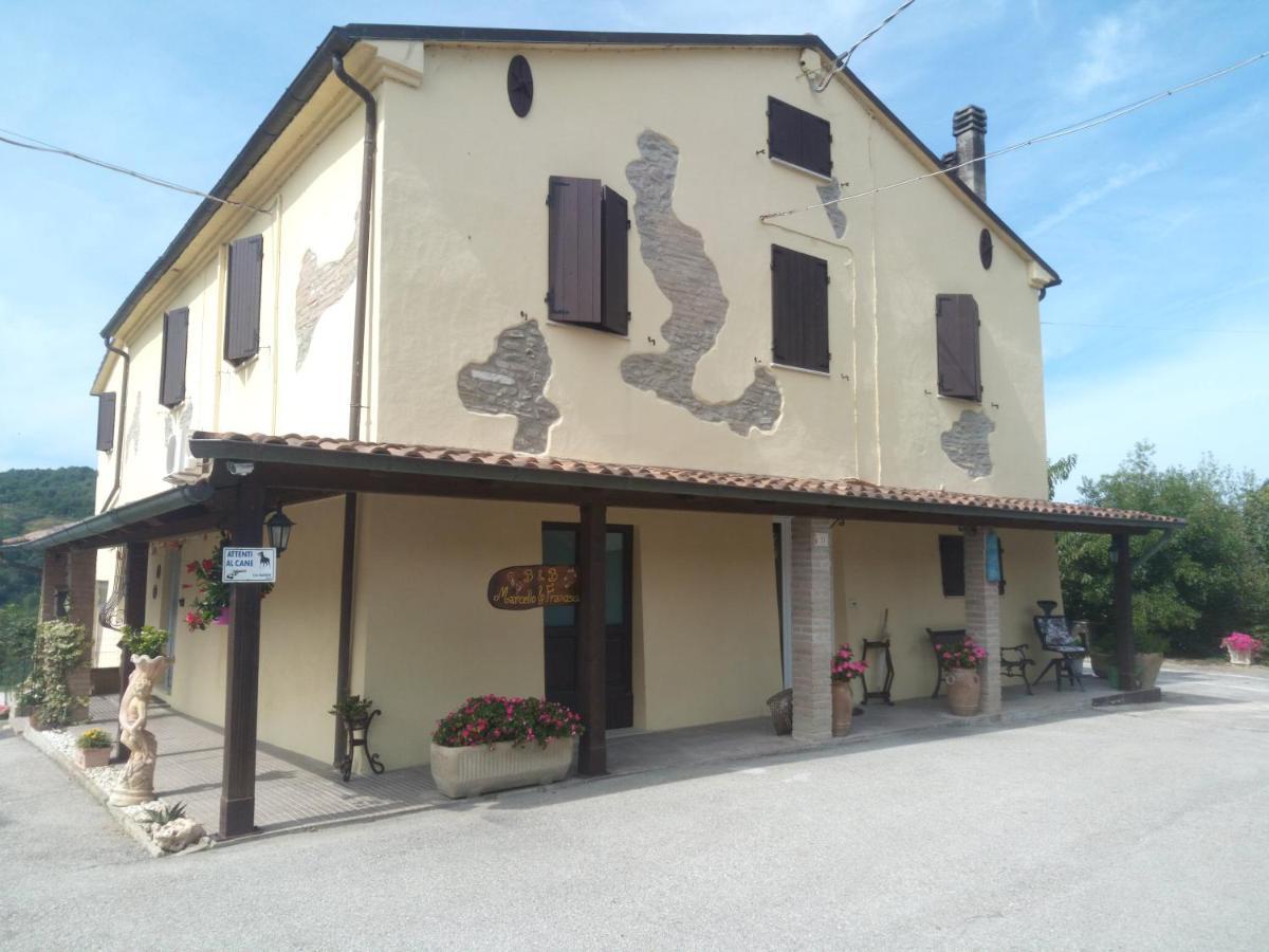 B&B Marcello & Francesca Urbino Exterior photo